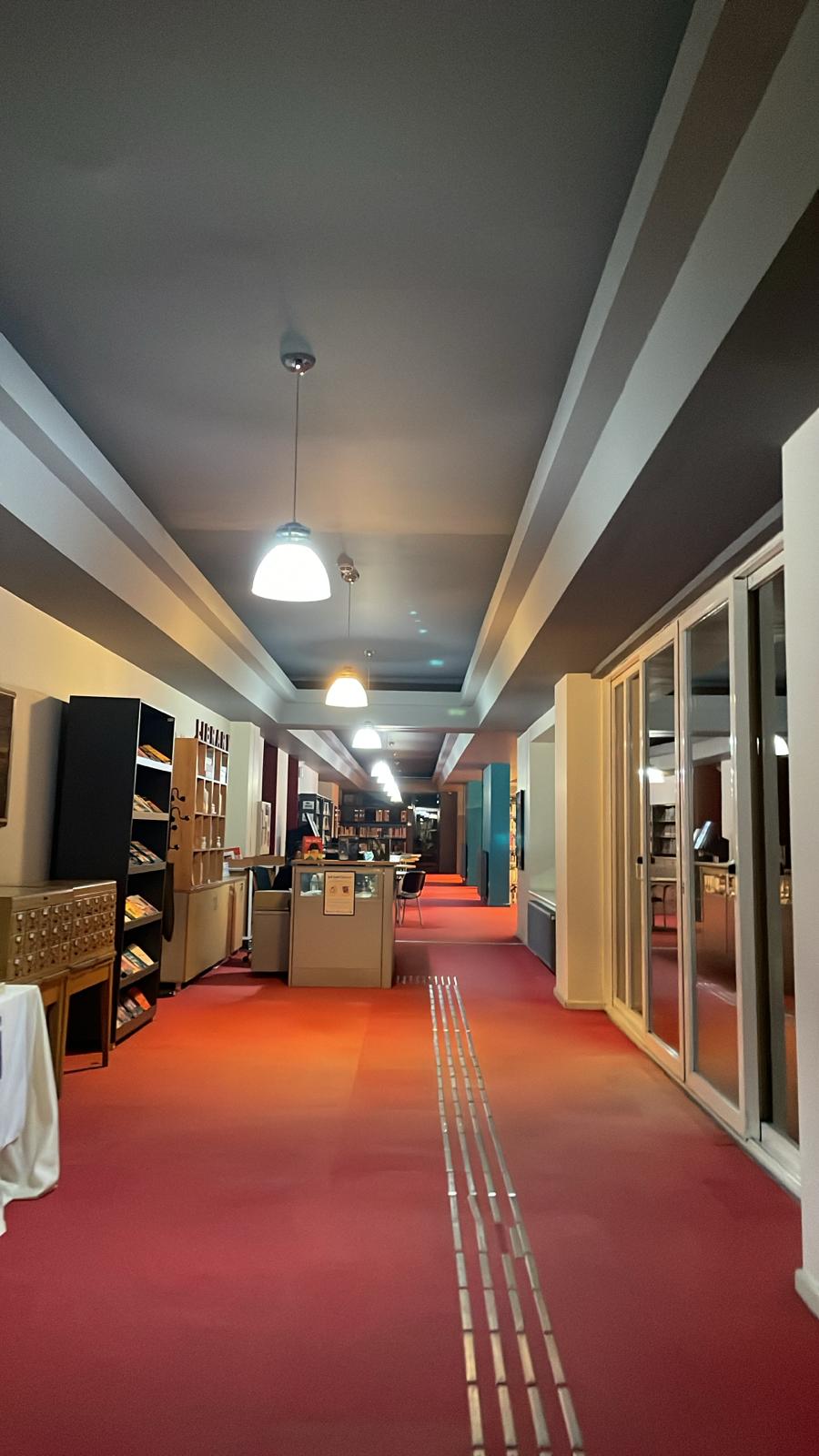 Library study corridor
